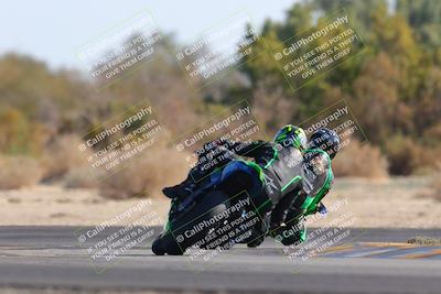 media/Dec-18-2022-SoCal Trackdays (Sun) [[8099a50955]]/Turn 7 Backside (1125am)/